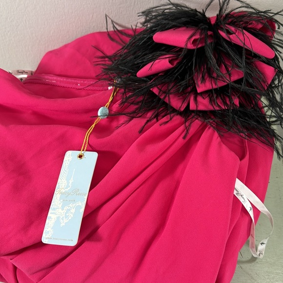 NWT - Tracy Reese Marabou Feather One Shoulder Dress, color:  Azalea Sz 6 - Picture 7 of 8